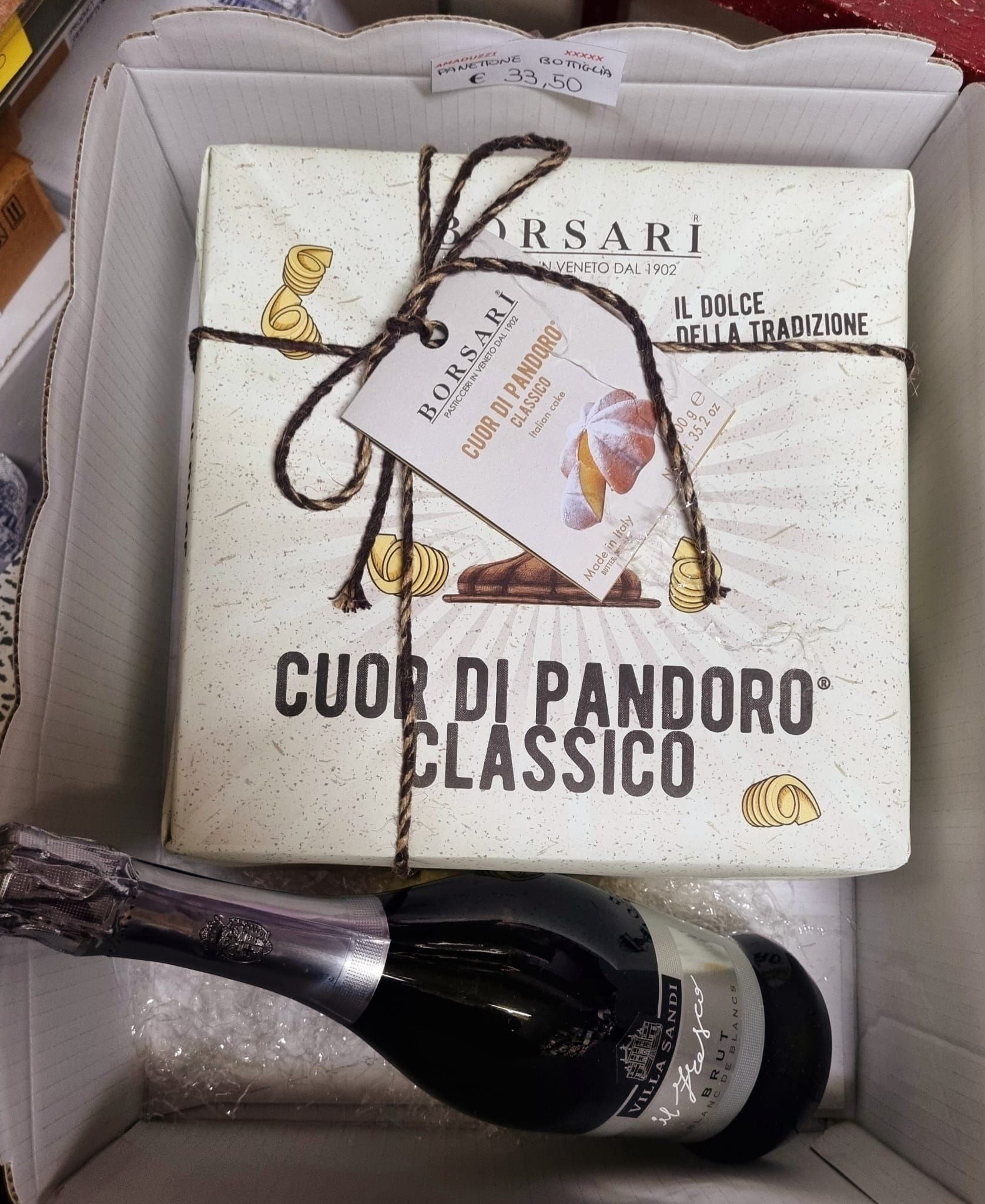 Confezione Natalizia "Panettone + Bottiglia"