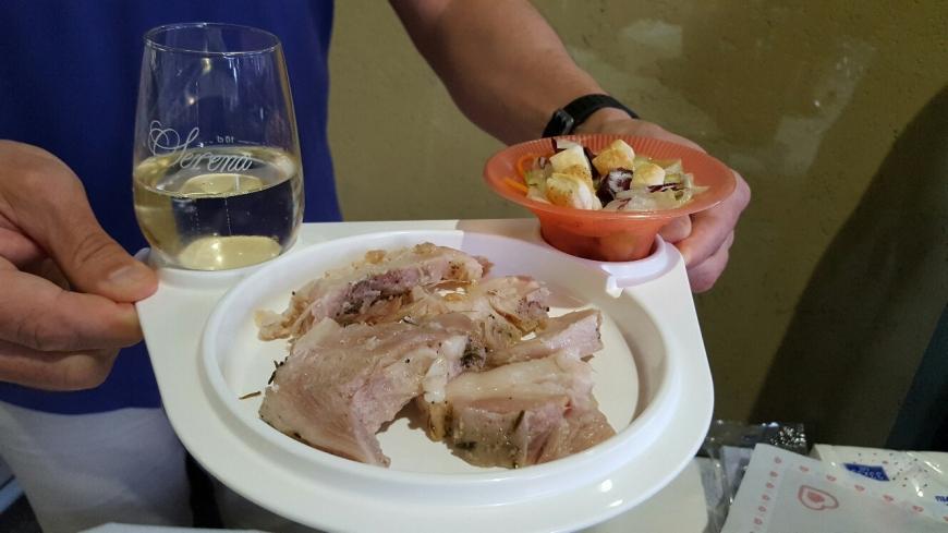 Apericena Porchetta e vino